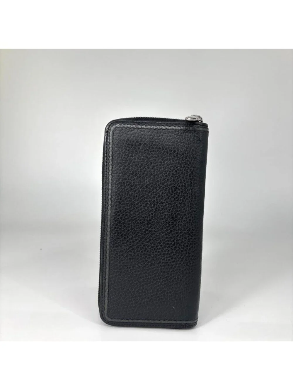Louis Vuitton Vertical Zippy Wallet